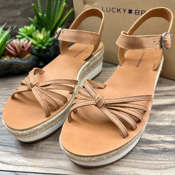 NIB Lucky Brand Juniffer Platform Wedge Sandal Latte Dress Winter Haze 9M - Picture 3 of 13